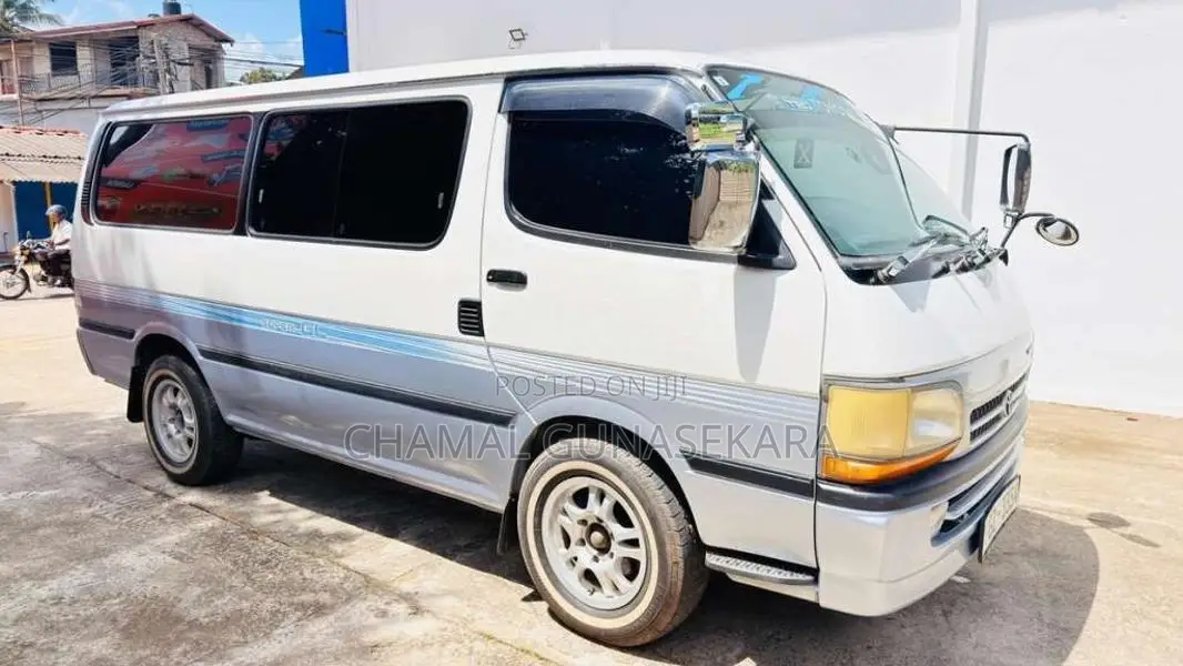 Toyota HIACE Super GL LH172 2001 Van (Used)