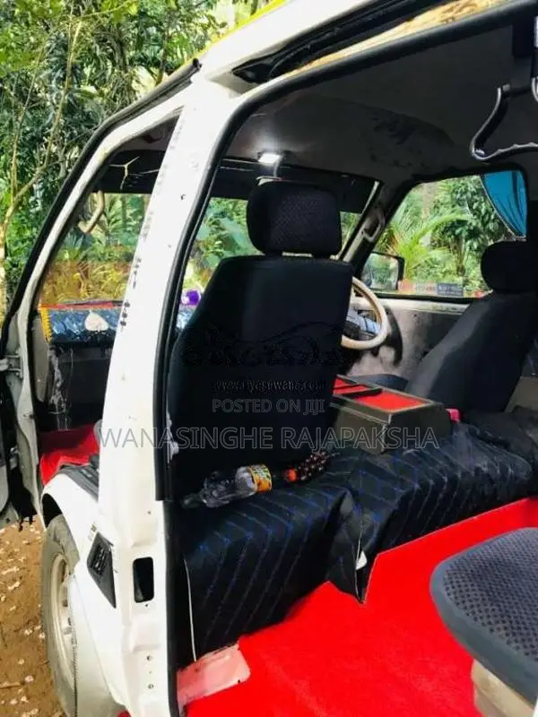 Nissan Vanette 1991 Van (Used)