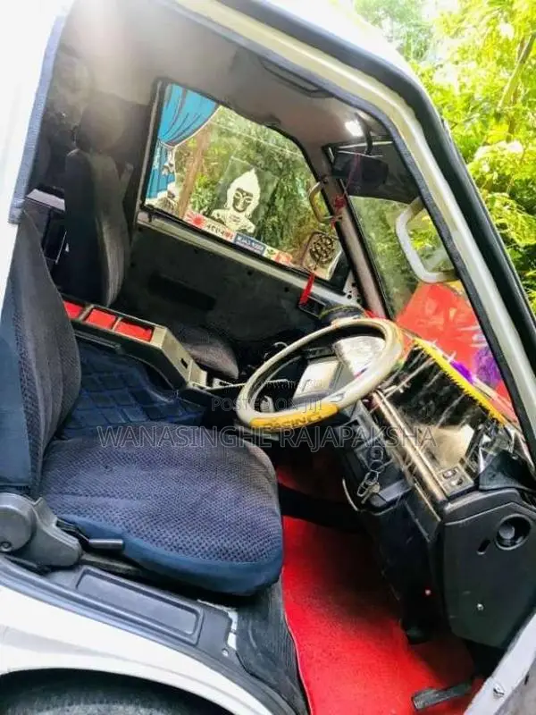 Nissan Vanette 1991 Van (Used)