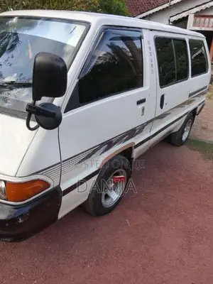 Toyota TownAce 27 1988 Van (Used)