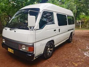 Nissan Caravan 1983 Van (Used)