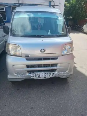 Toyota Pixis 2012 Van (Used)