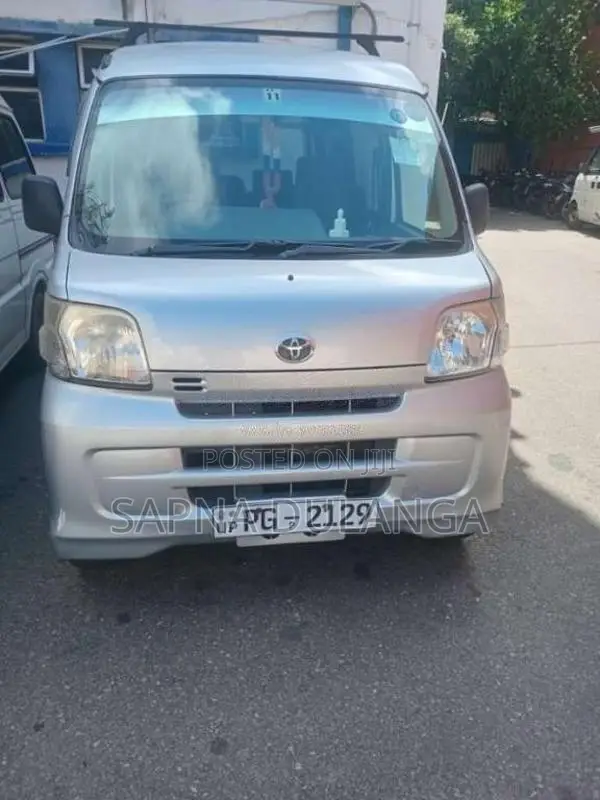 Toyota Pixis 2012 Van (Used)
