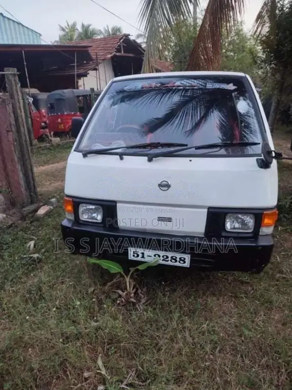 Nissan Vanette 1985 Van (Used)