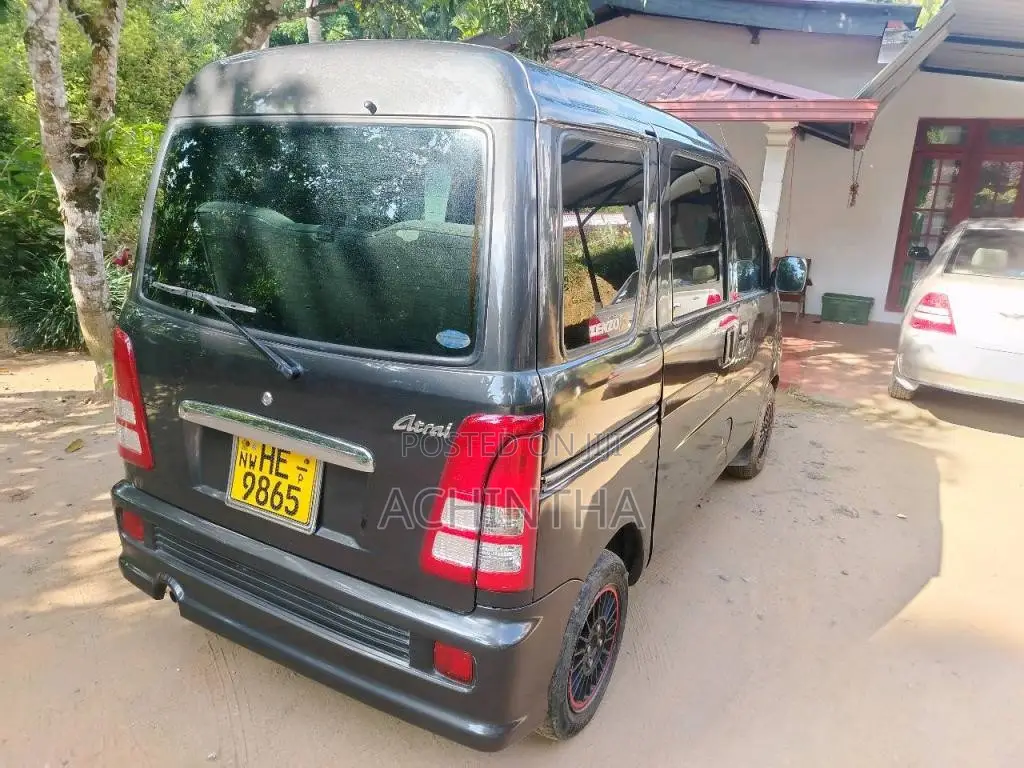 Daihatsu Hijet 1999 Van (Used)