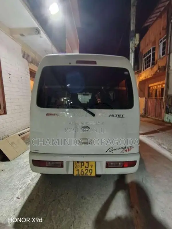 Daihatsu Hijet S320 Buddy 2016 Van (Used)