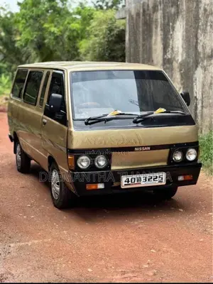 Nissan Nissan 1984 Van (Used)