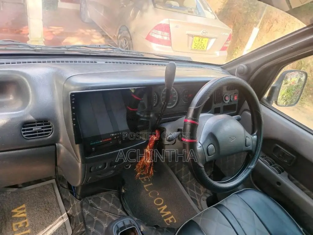 Daihatsu Hijet 1999 Van (Used)