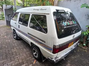 Toyota TownAce 1987 Van (Used)