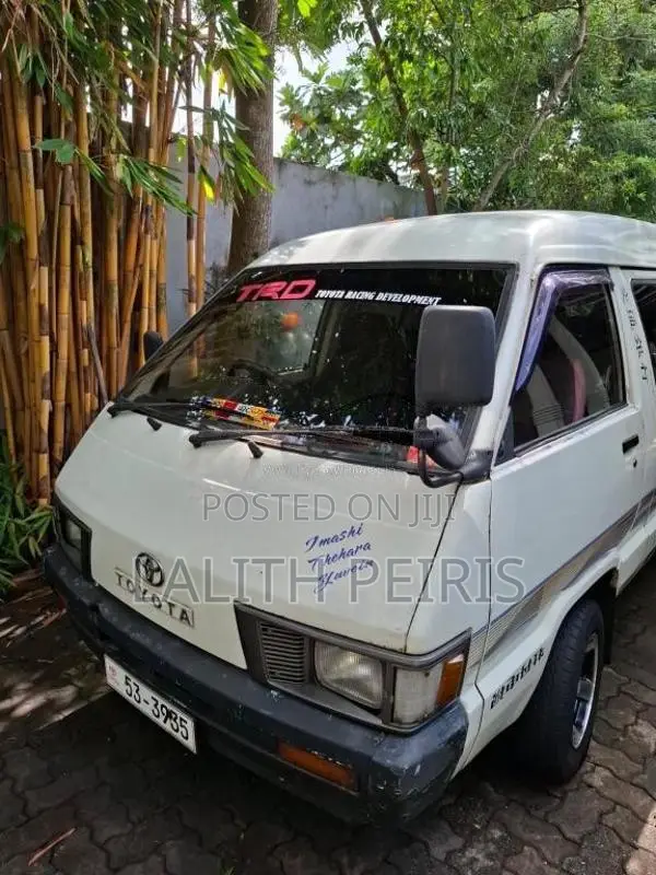 Toyota TownAce 1987 Van (Used)