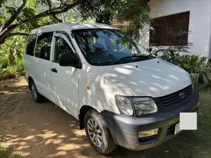 Toyota Noah Kr42 2007 Van (Used)