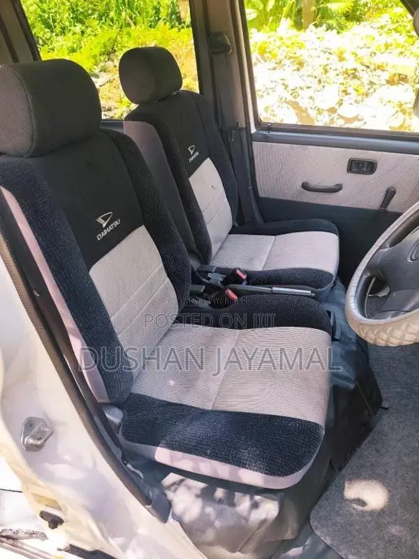 Daihatsu Hijet 2016 Van (Used)