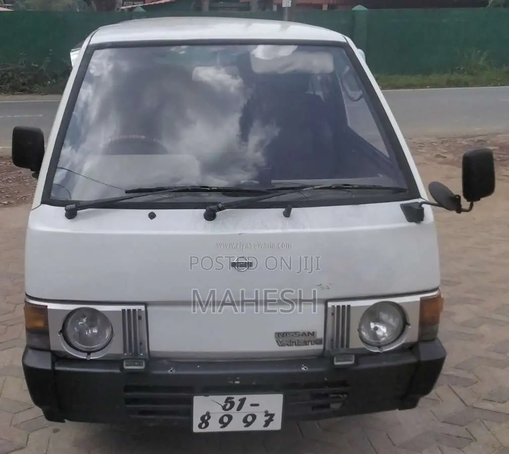 Nissan Vanette 1990 Van (Used)