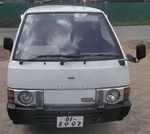 Nissan Vanette 1990 Van (Used)