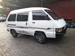 Toyota TownAce 1988 Van (Used)