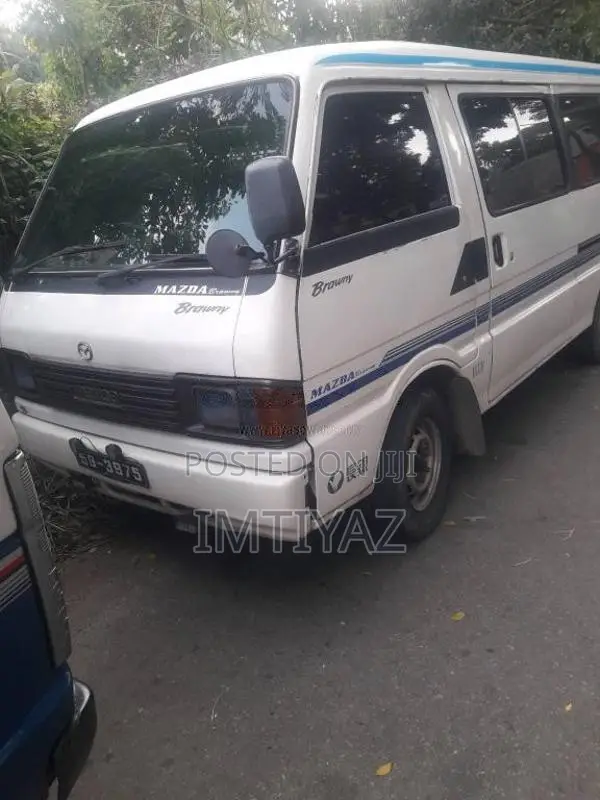 Mazda Brawny 1993 Van (Used)