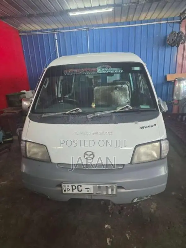 Mazda Bongo 2006 Van (Used)