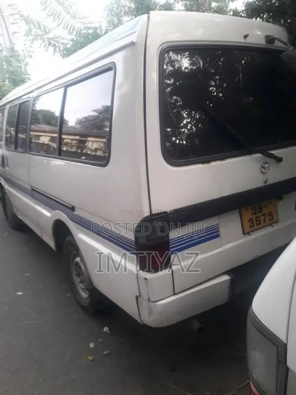 Mazda Brawny 1993 Van (Used)