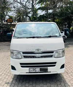 Toyota KDH 201 2011 Van (Used)