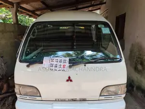 Mitsubishi Minicab 1999 Van (Used)