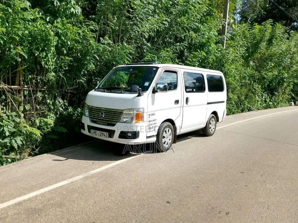 Nissan E25 2008 Van (Used)