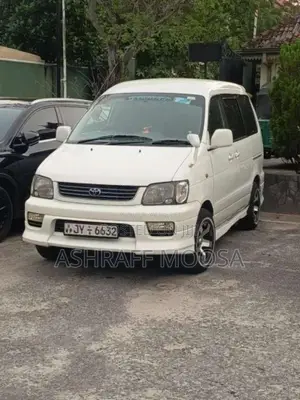 Toyota CR42 1999 Van (Used)