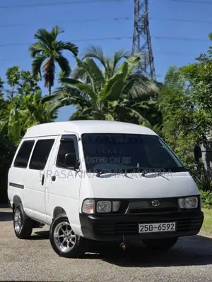 Toyota CR27 1997 Van (Used)