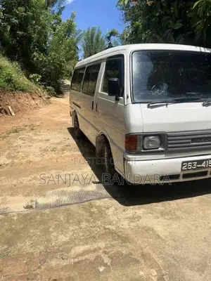 Mazda Brawny 1999 Van (Used)