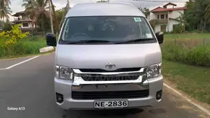 Toyota GDH High Roof 2025 Van Unregistered (Recondition)