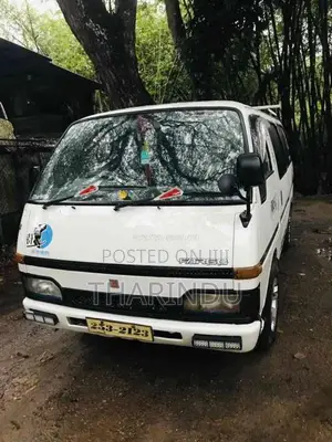 Isuzu Fargo 1993 Van (Used)