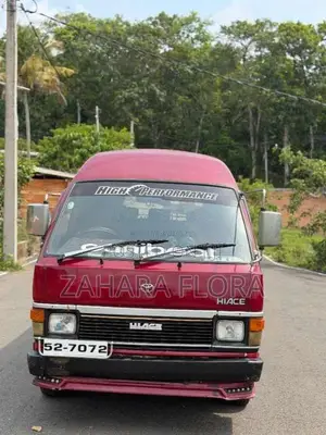 Toyota LH 71 1987 Van (Used)