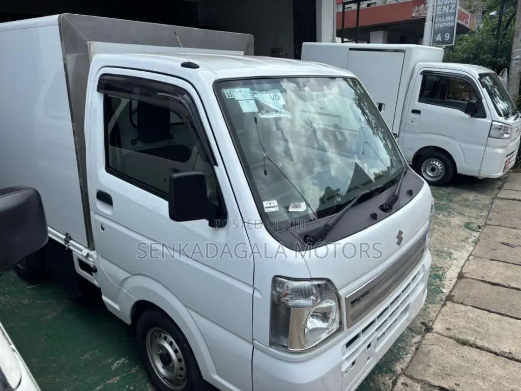 Suzuki -20 Freezer Truck 2022 Lorry Unregistered (Recondition)
