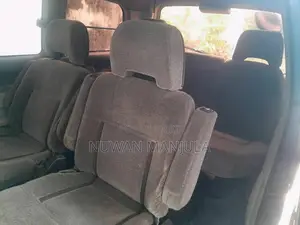 Mitsubishi L400 Space Gear 1999 Van (Used)