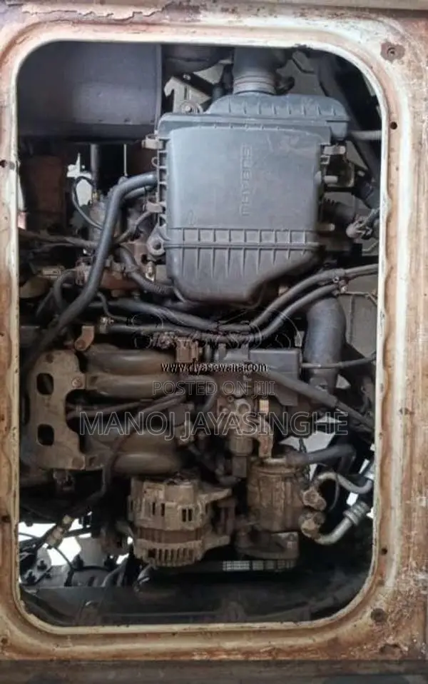 Subaru Freezer 2011 Van (Used)