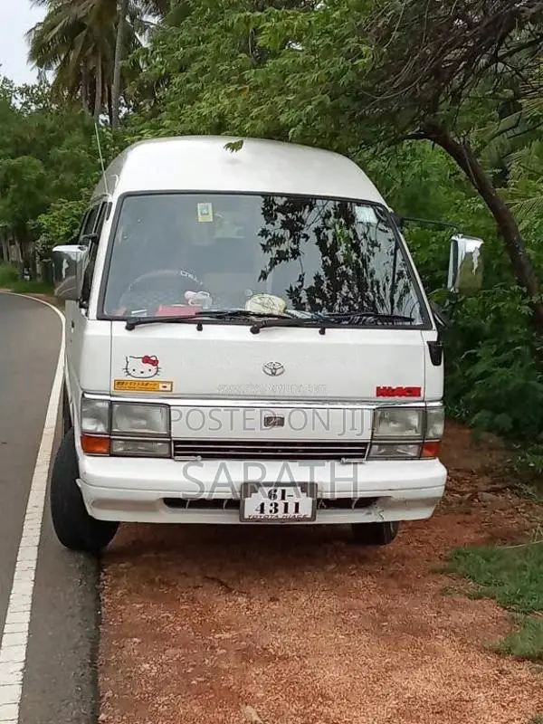 Toyota HIACE 1989 Van (Used)