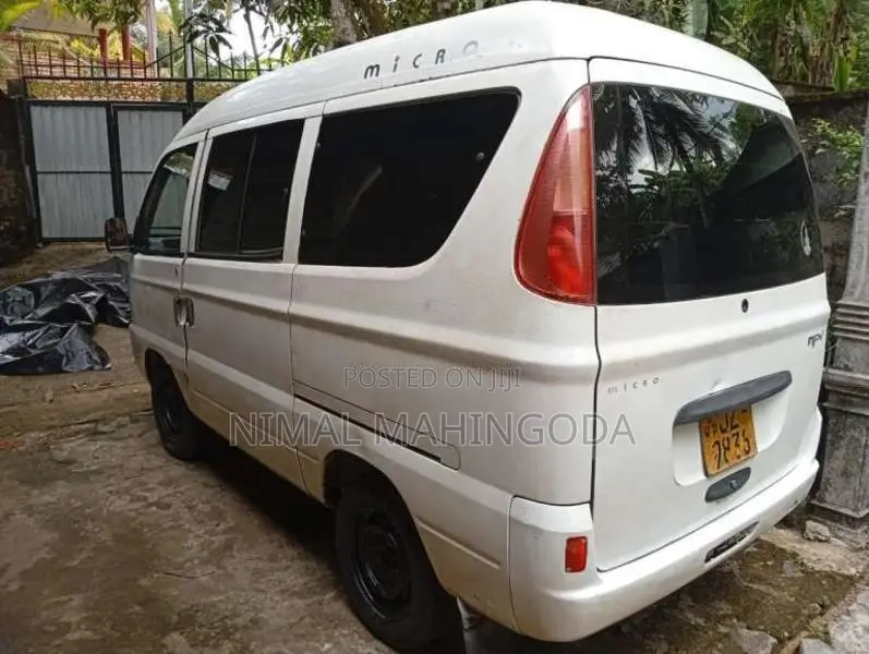 Micro Mpv 2005 Van (Used)