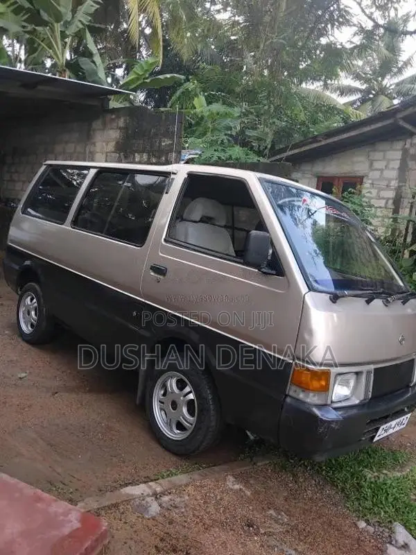 Nissan Vanette 1992 Van (Used)