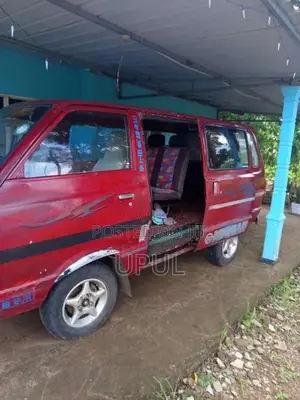 Nissan Vanette 1985 Van (Used)