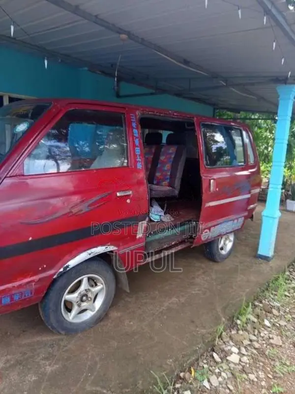 Nissan Vanette 1985 Van (Used)