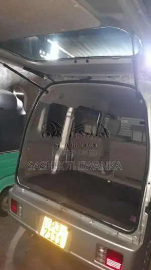 Nissan Clipper 2015 Van (Used)