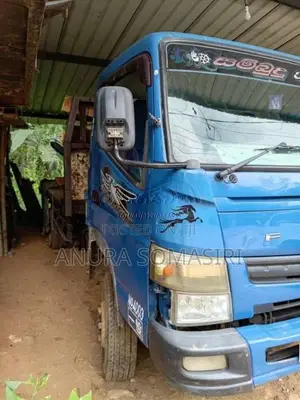 Mitsubishi Fuso 4wd 2012 Lorry (Used)