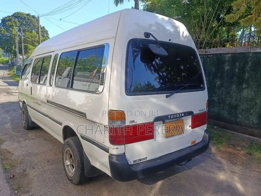 Toyota Dolphin High Roof 125 1992 Van Unregistered (Recondition)