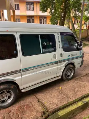 Mazda Bongo 1998 Van (Used)