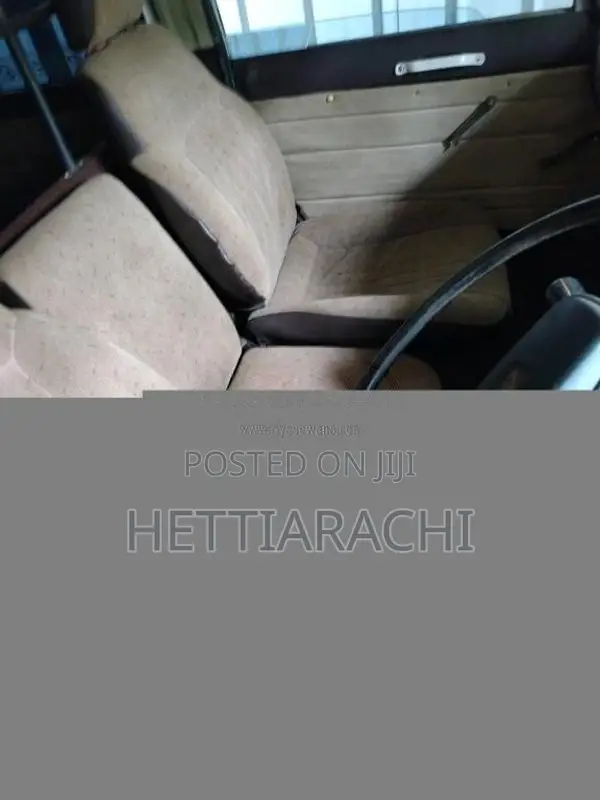 Mitsubishi Delica 1980 Van (Used)