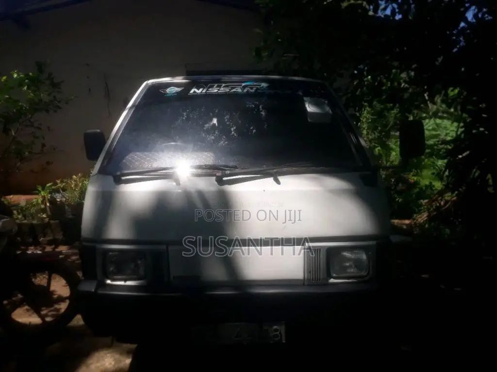 Nissan Vanette 1992 Van (Used)