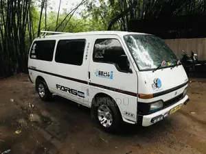 Isuzu Fargo 1993 Van (Used)