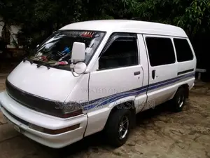 Toyota TownAce 1988 Van (Used)