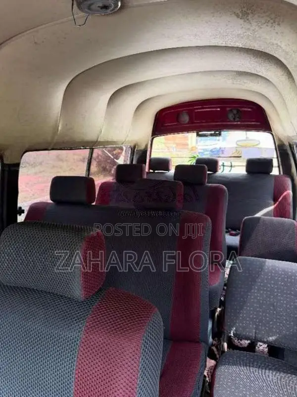 Toyota LH 71 1987 Van (Used)