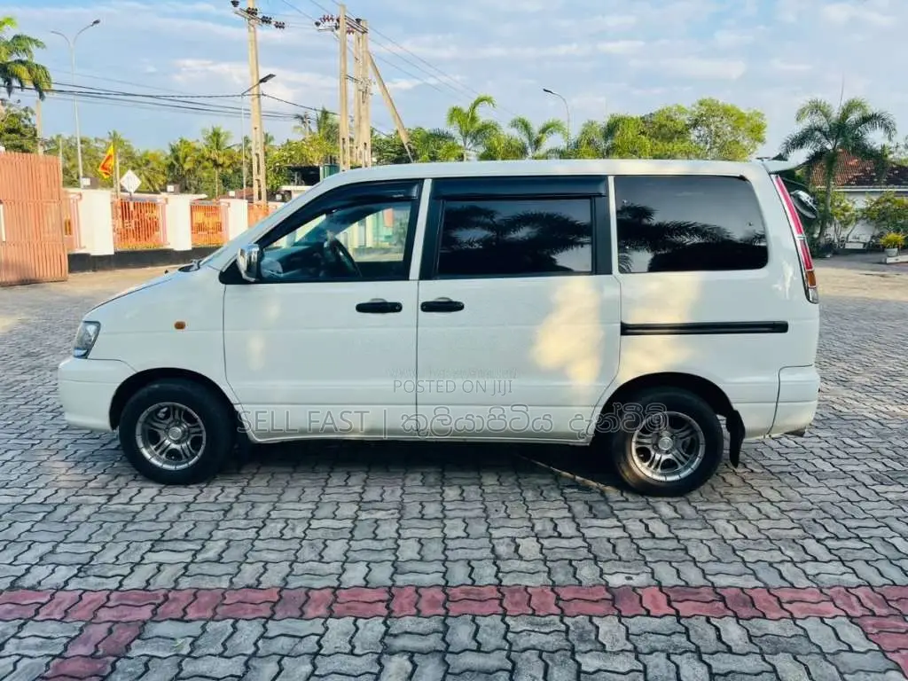 Toyota Noah 1997 Van (Used)