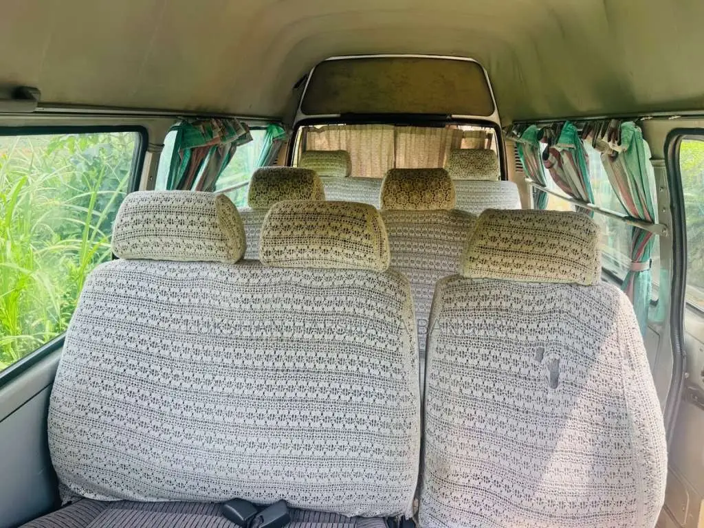 Toyota HIACE 2001 Van (Used)